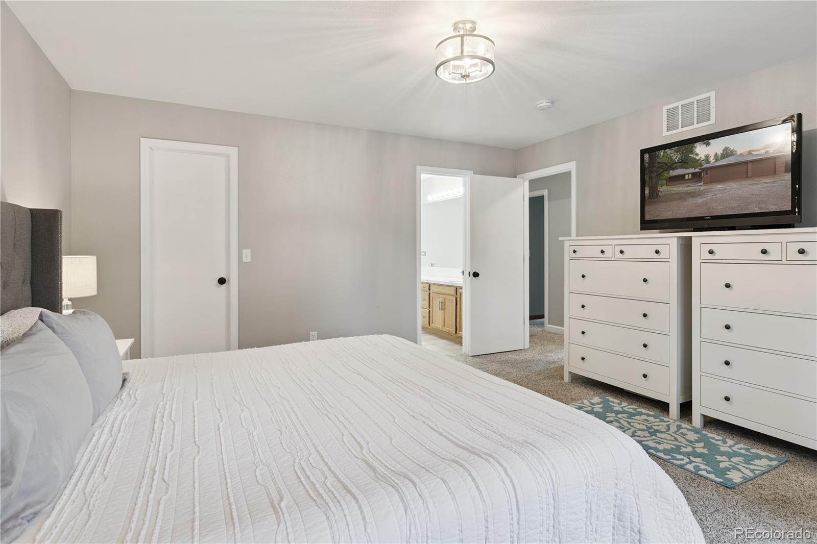 MLS Image #10 for 35720  whispering pine,elizabeth, Colorado