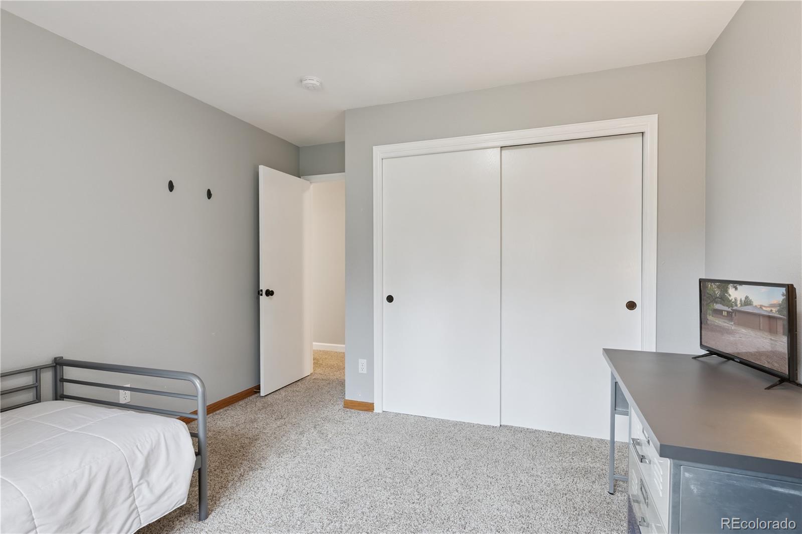 MLS Image #16 for 35720  whispering pine,elizabeth, Colorado