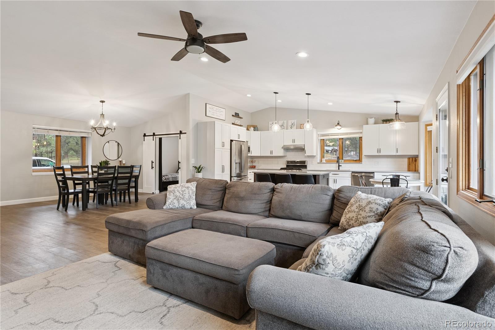 MLS Image #4 for 35720  whispering pine,elizabeth, Colorado