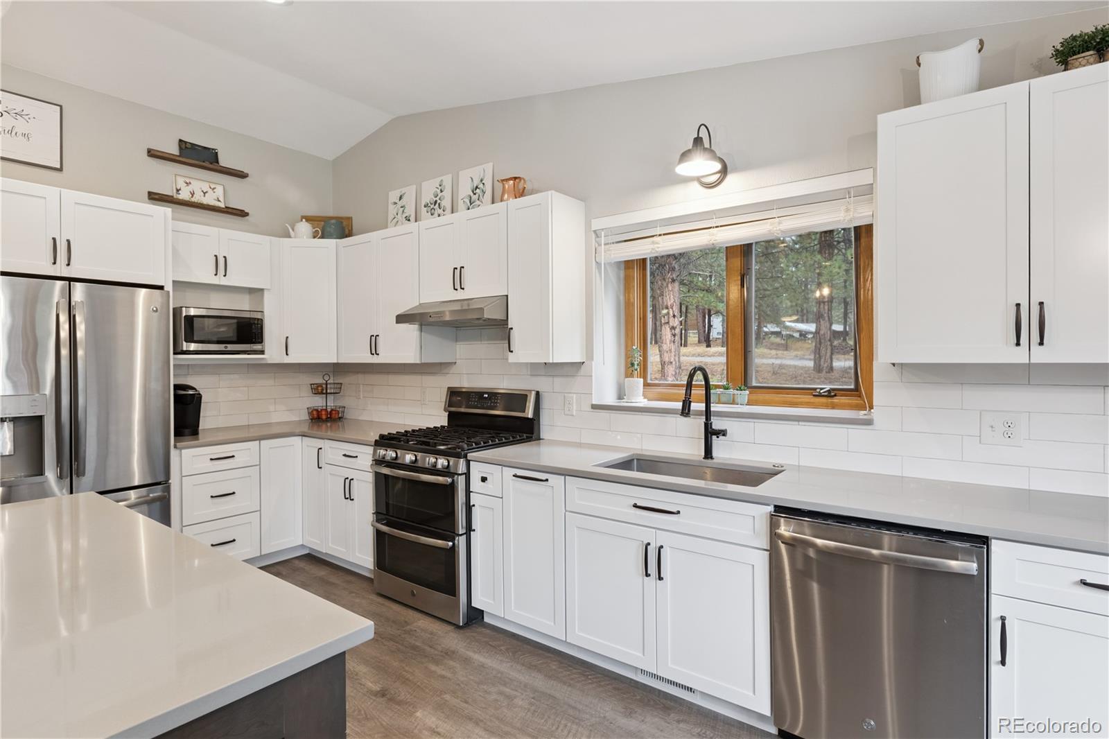 MLS Image #5 for 35720  whispering pine,elizabeth, Colorado