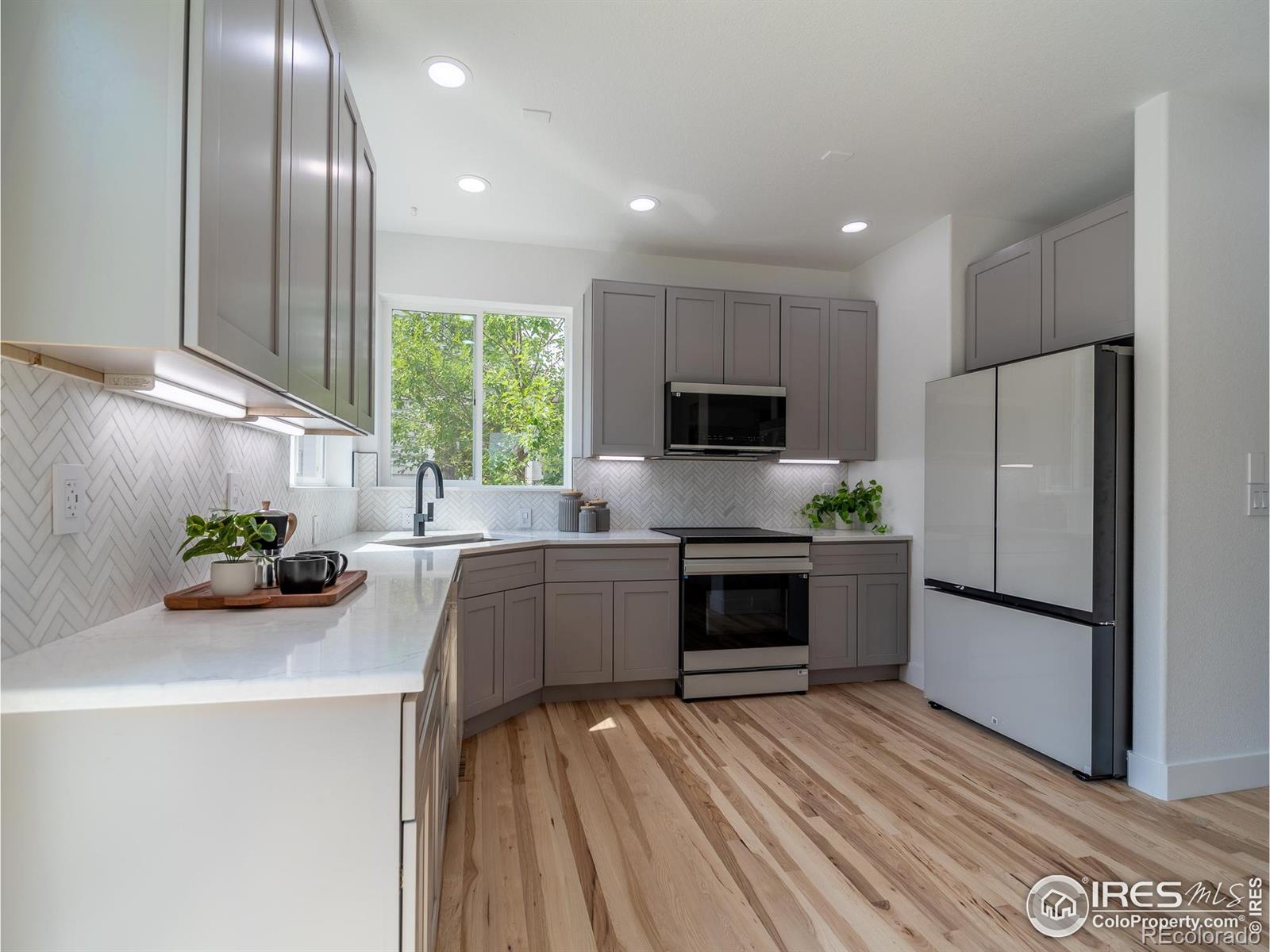 MLS Image #9 for 578  indian peaks trail,lafayette, Colorado