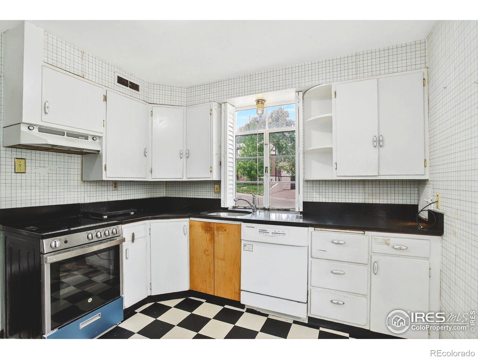 MLS Image #10 for 1512  mariposa avenue,boulder, Colorado