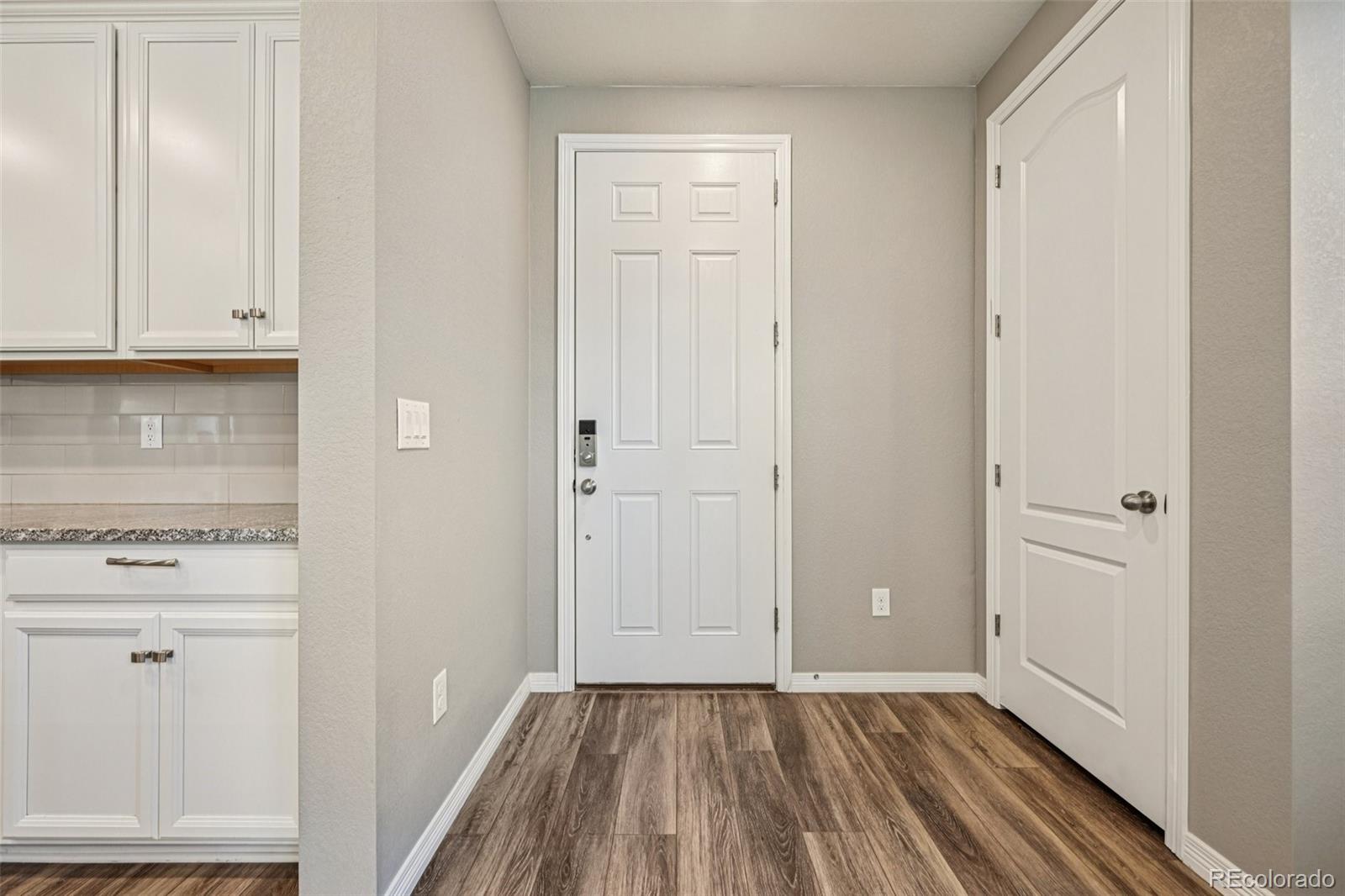 MLS Image #3 for 7834  plateau creek lane,littleton, Colorado