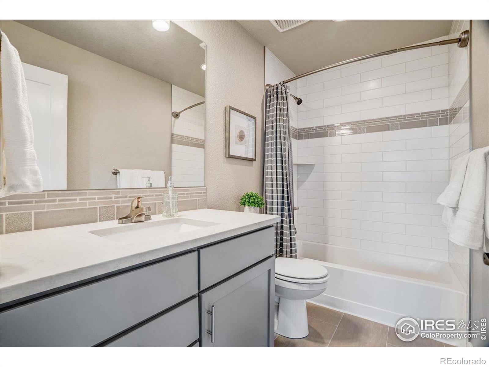 MLS Image #29 for 2932  comet street,fort collins, Colorado