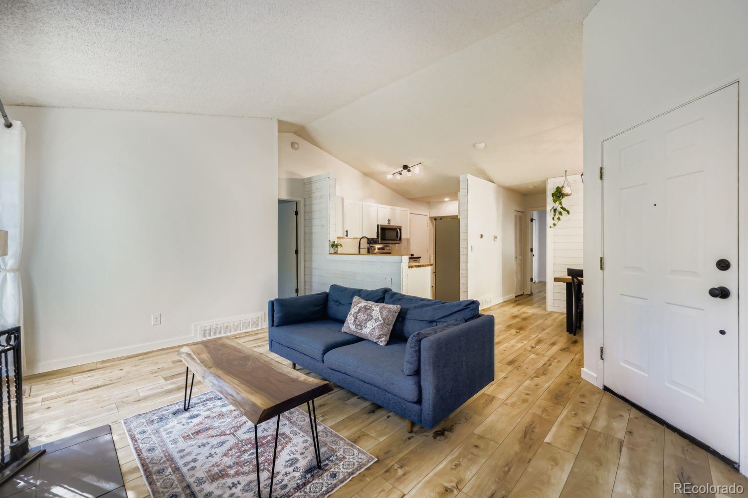 MLS Image #4 for 6660  zermatt drive,colorado springs, Colorado
