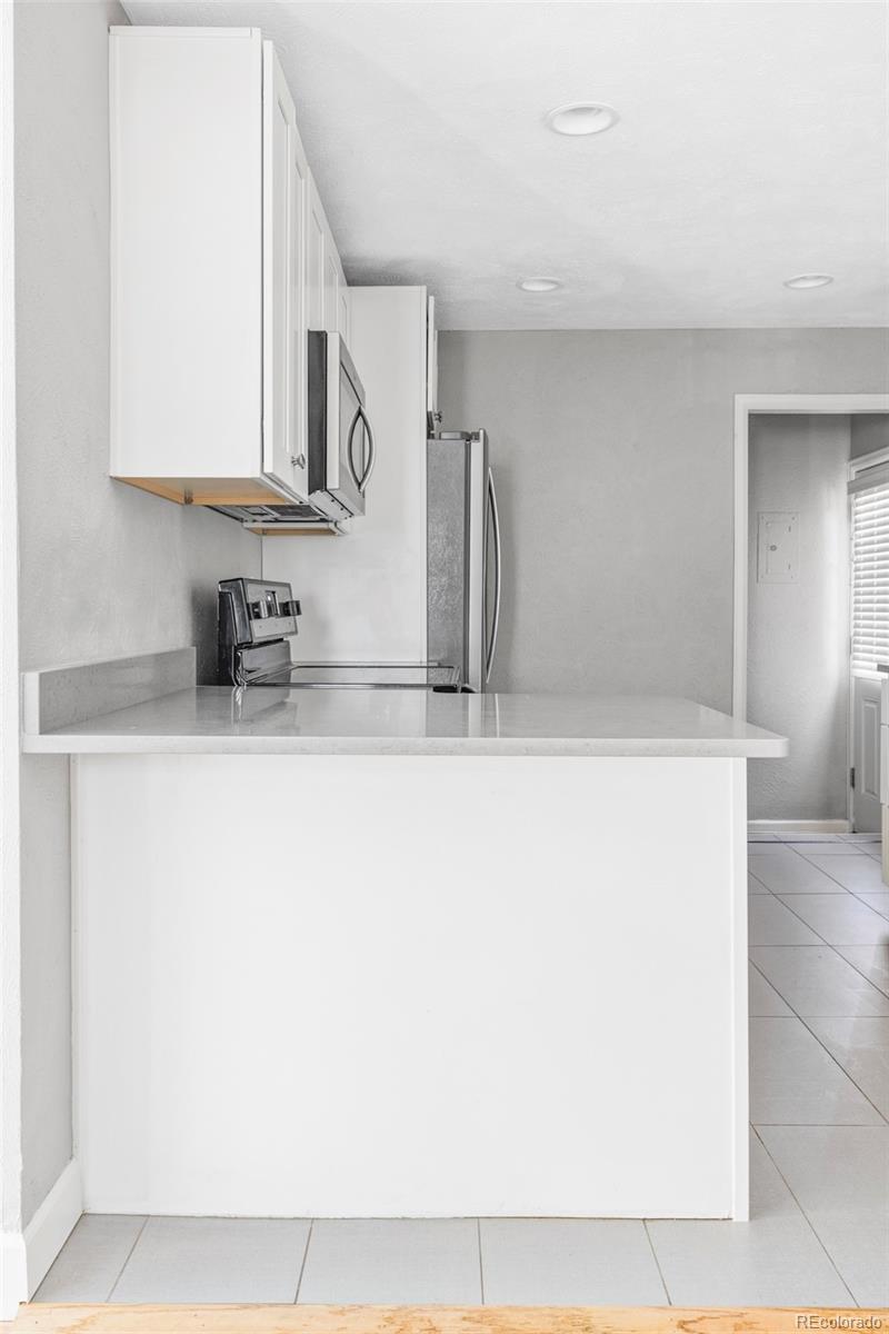 MLS Image #13 for 1537  willow street,denver, Colorado