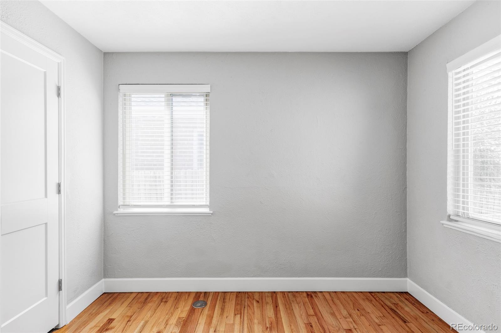 MLS Image #24 for 1537  willow street,denver, Colorado