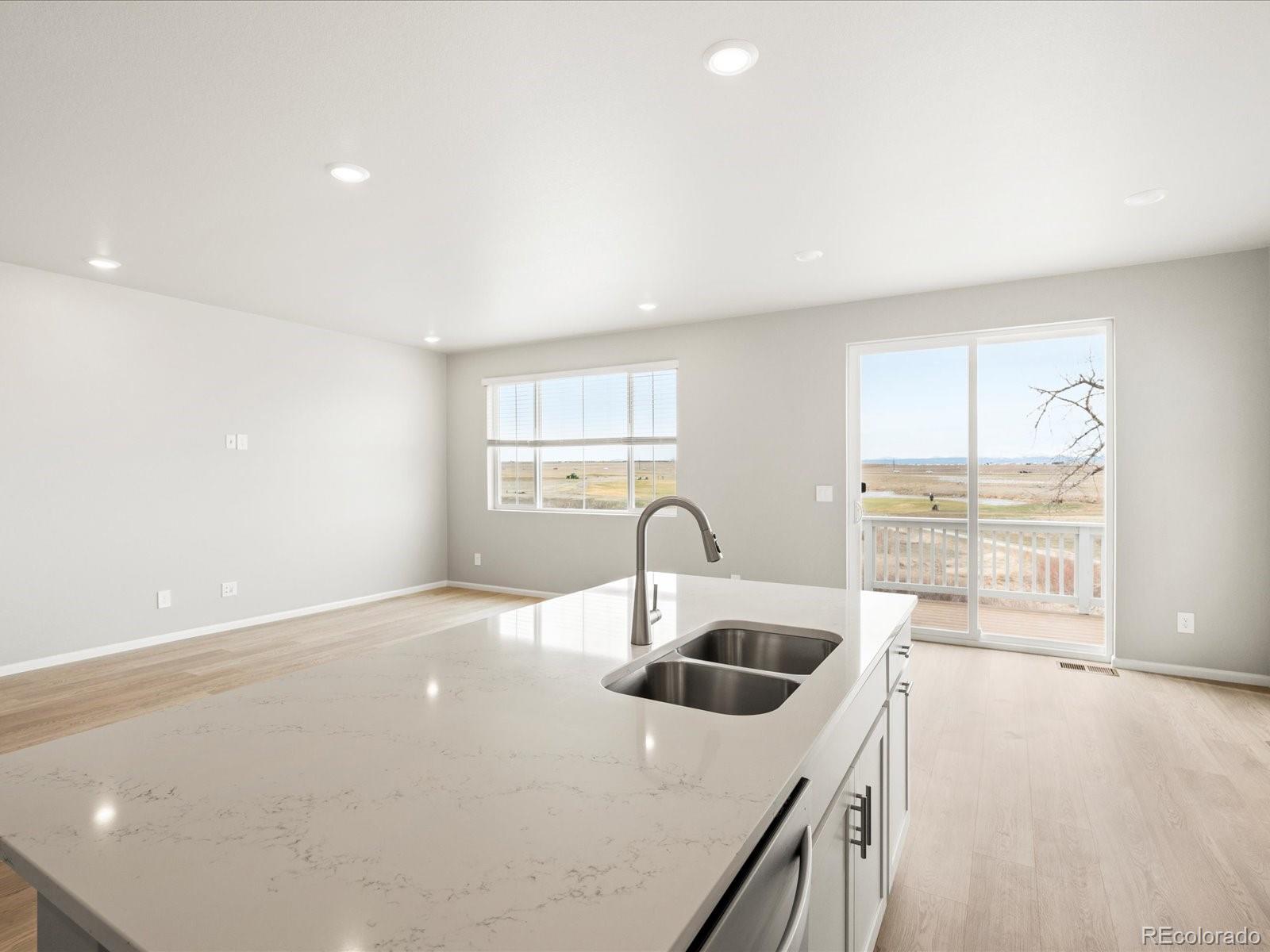 MLS Image #12 for 1957 s coolidge way,aurora, Colorado