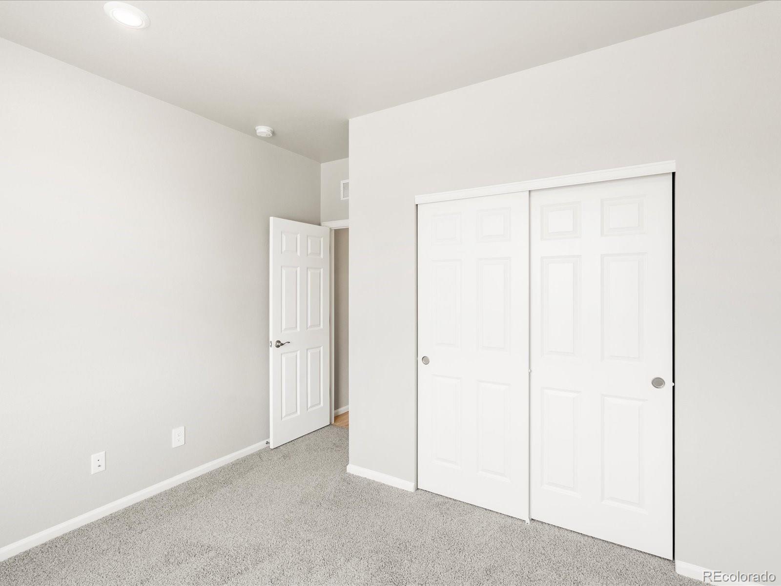 MLS Image #14 for 1957 s coolidge way,aurora, Colorado