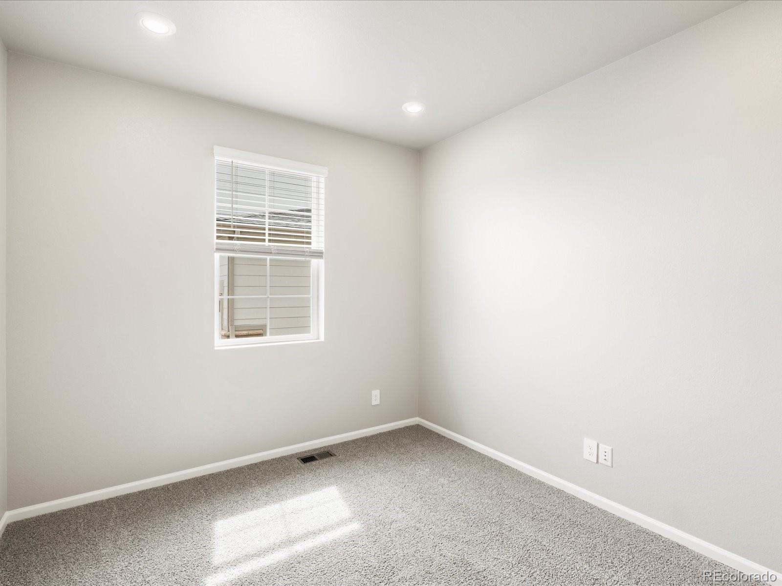 MLS Image #21 for 1957 s coolidge way,aurora, Colorado