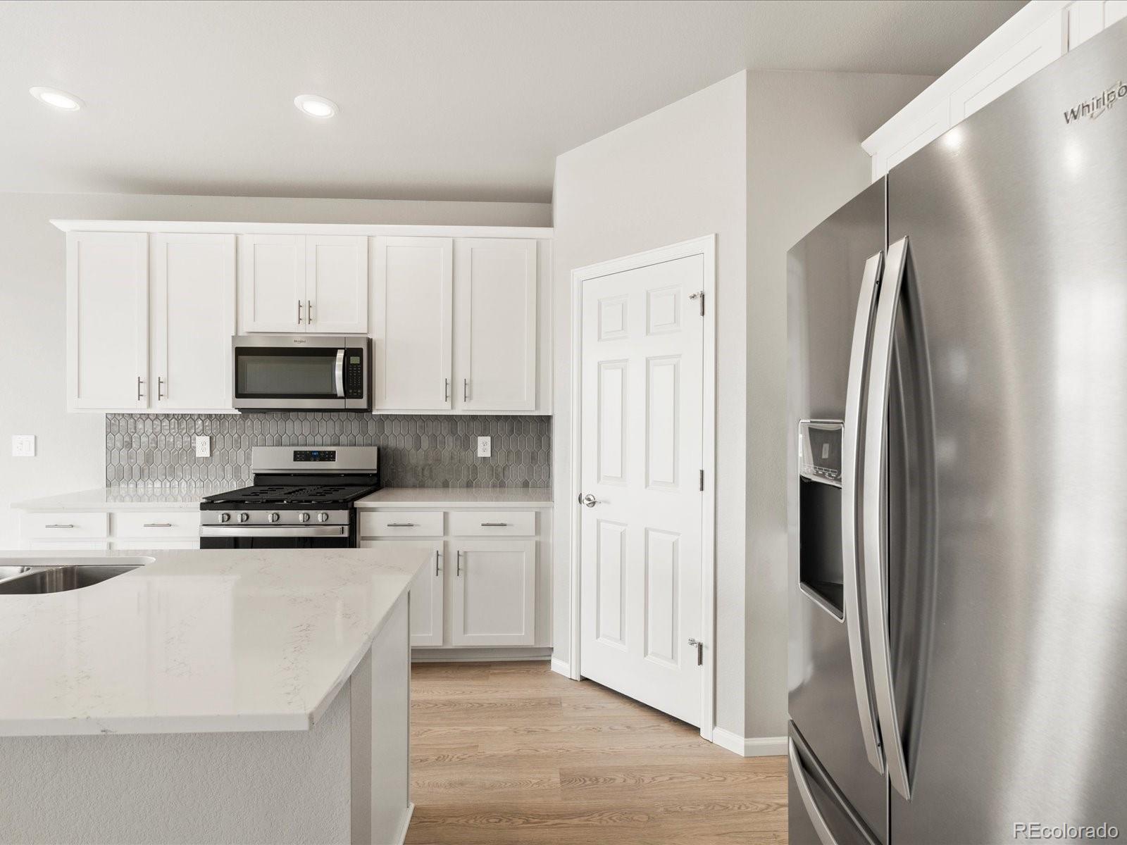MLS Image #3 for 1957 s coolidge way,aurora, Colorado