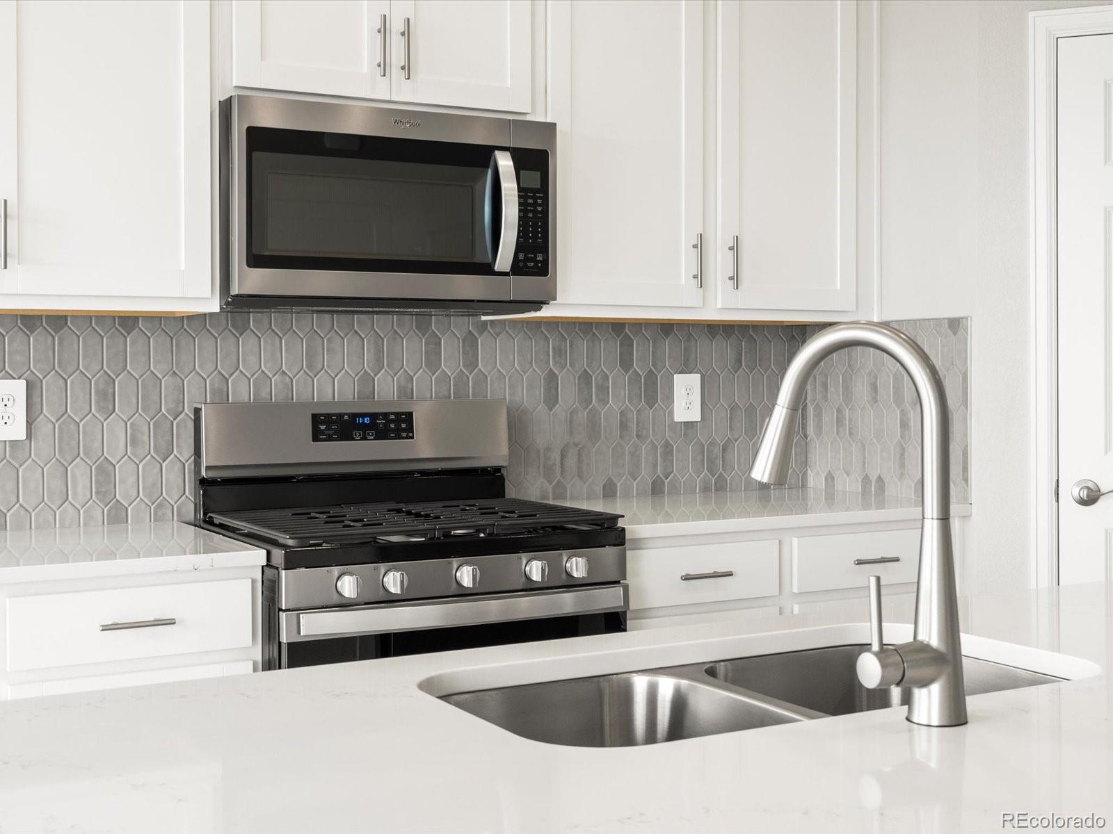 MLS Image #7 for 1957 s coolidge way,aurora, Colorado