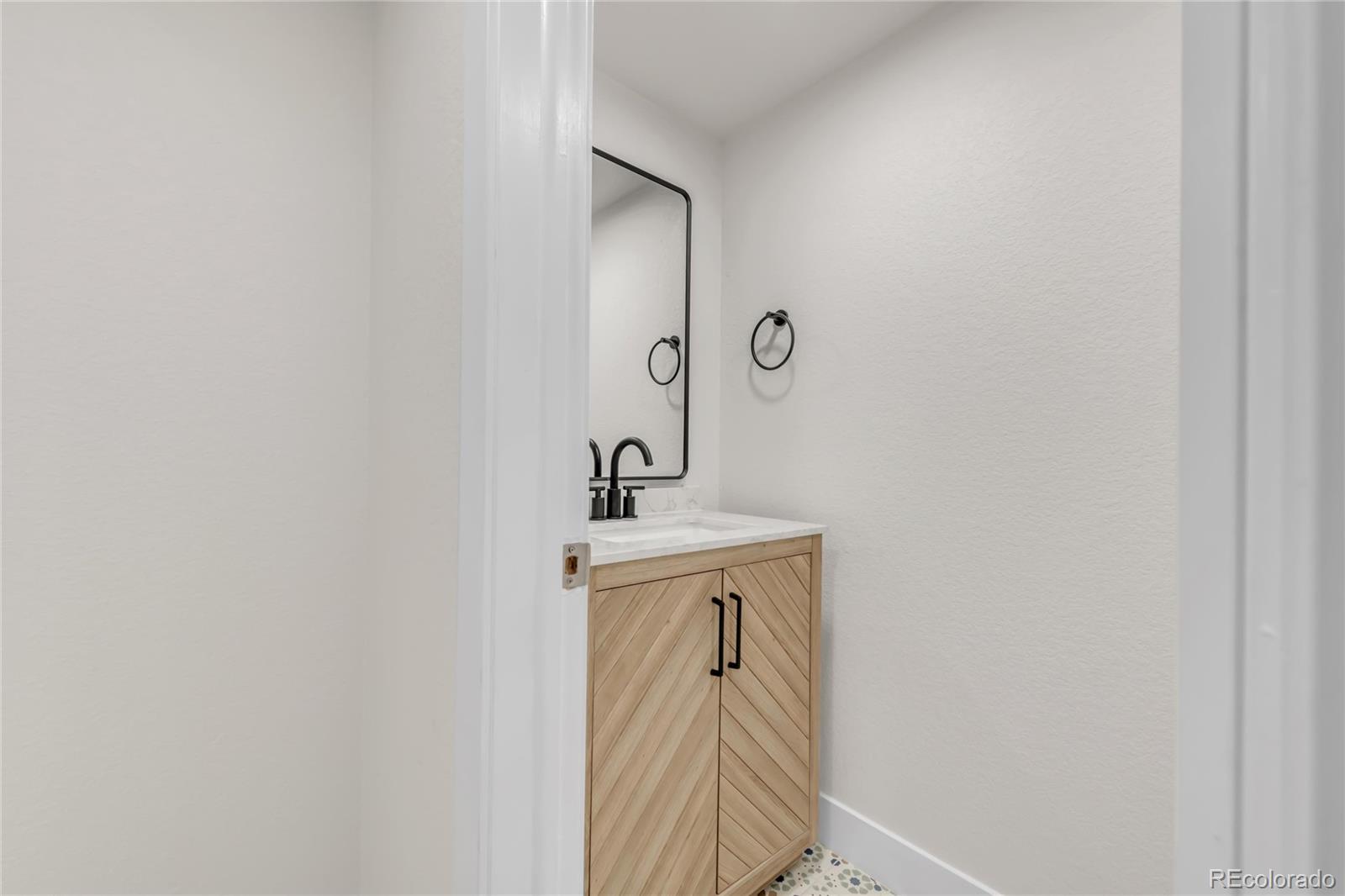 MLS Image #4 for 620 s youngfield court ,lakewood, Colorado