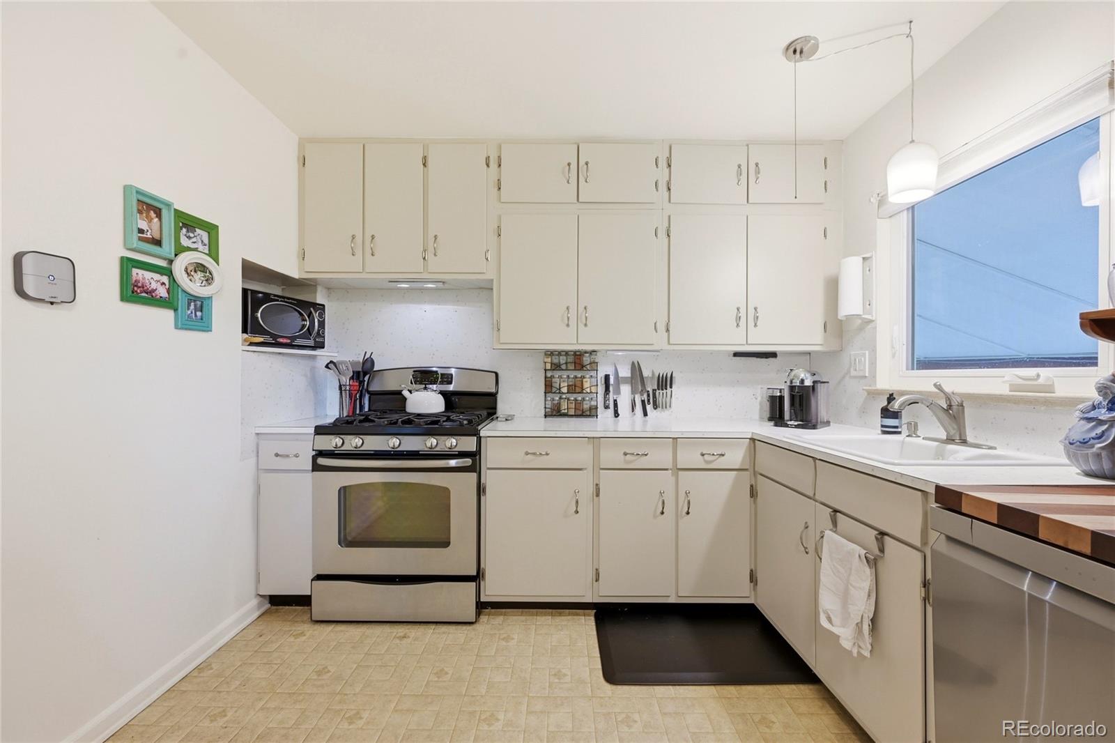 MLS Image #12 for 1464 s dale court,denver, Colorado
