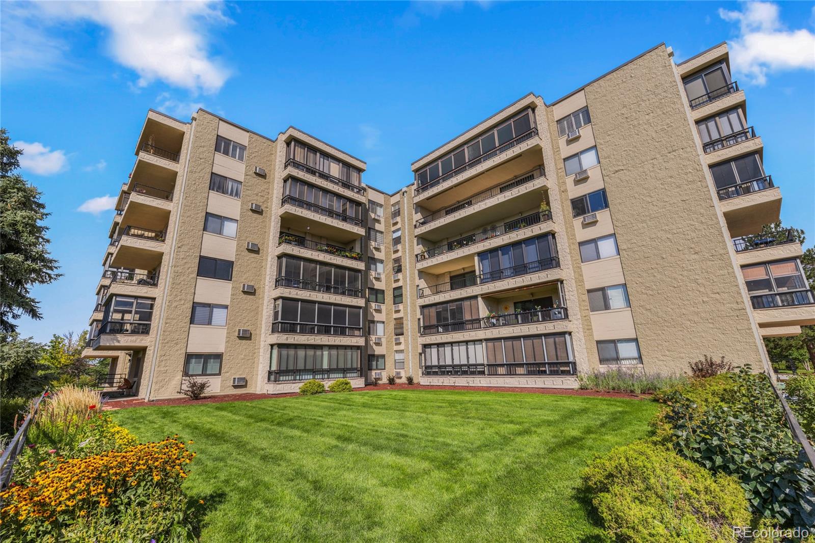 MLS Image #3 for 13931 e marina drive 304,aurora, Colorado
