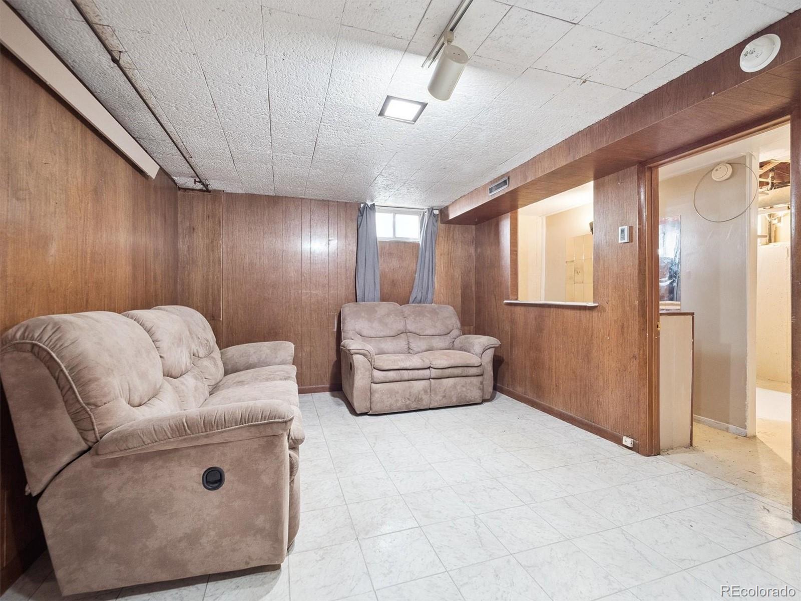 MLS Image #12 for 2529 s utica street,denver, Colorado