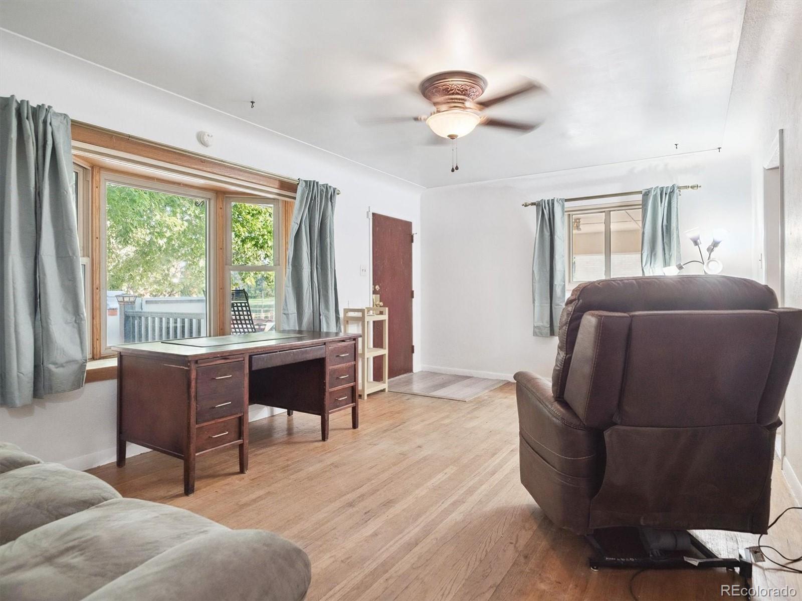 MLS Image #4 for 2529 s utica street,denver, Colorado