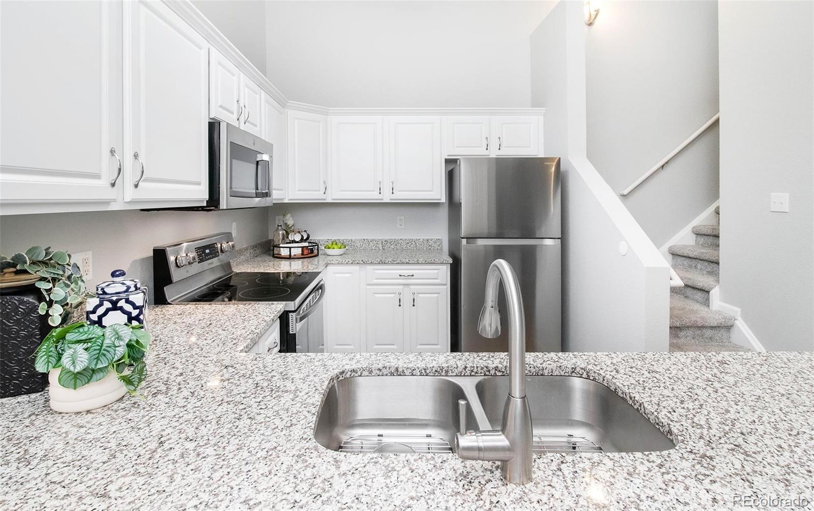 MLS Image #11 for 2920 w centennial drive,littleton, Colorado