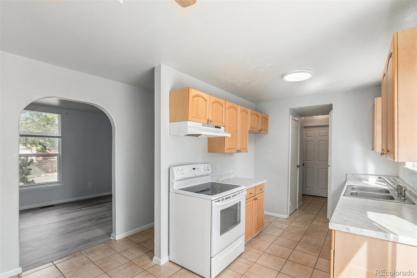 MLS Image #5 for 17794 e nassau place,aurora, Colorado