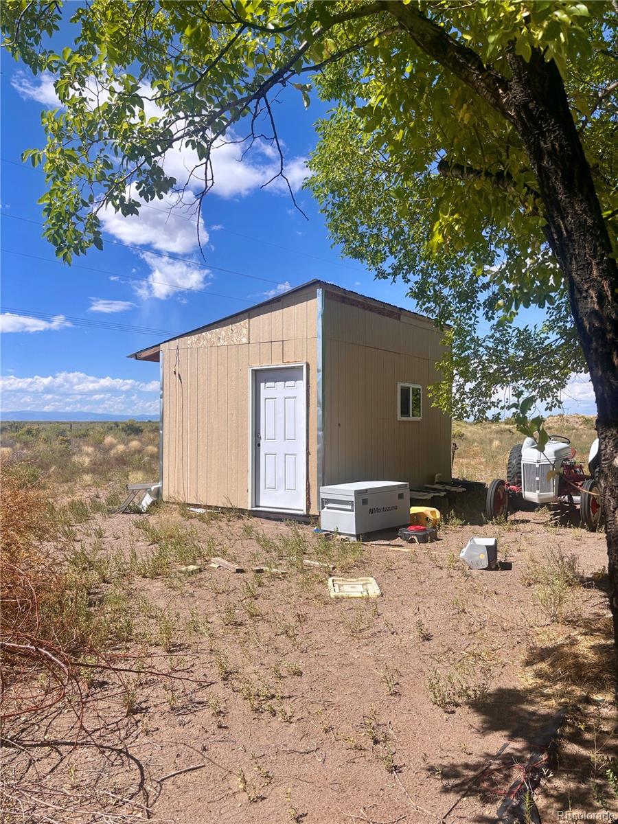 MLS Image #42 for 10075  lane 1 ,mosca, Colorado