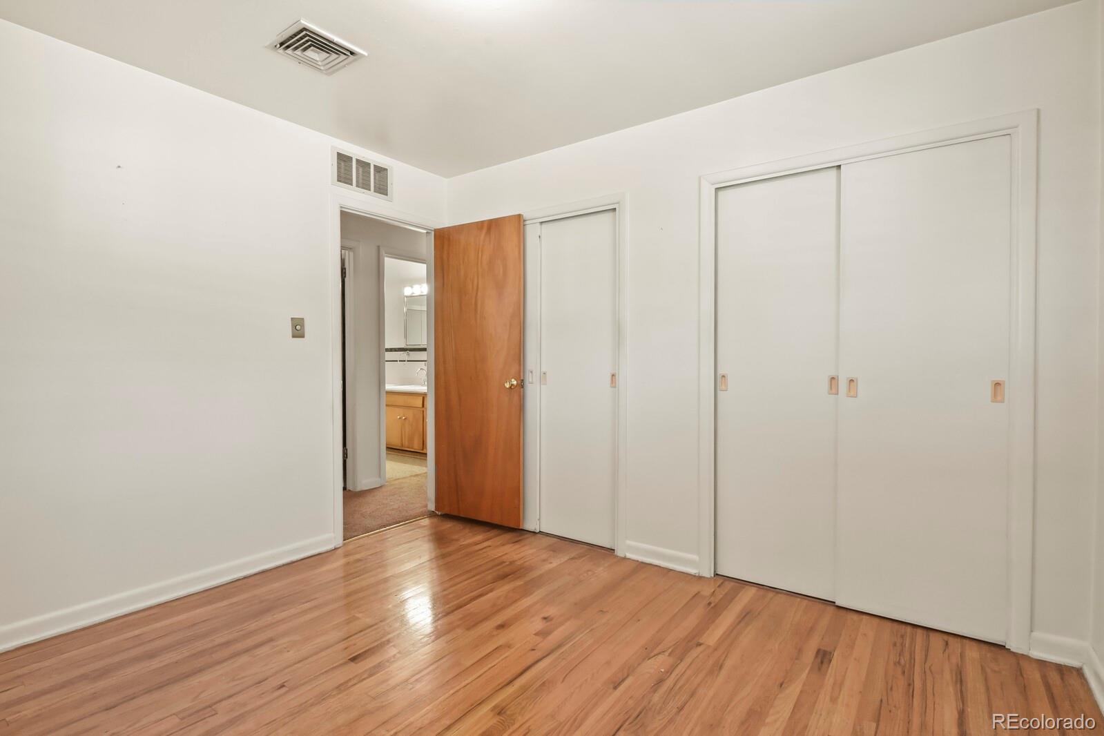 MLS Image #14 for 2281  samuel drive,denver, Colorado