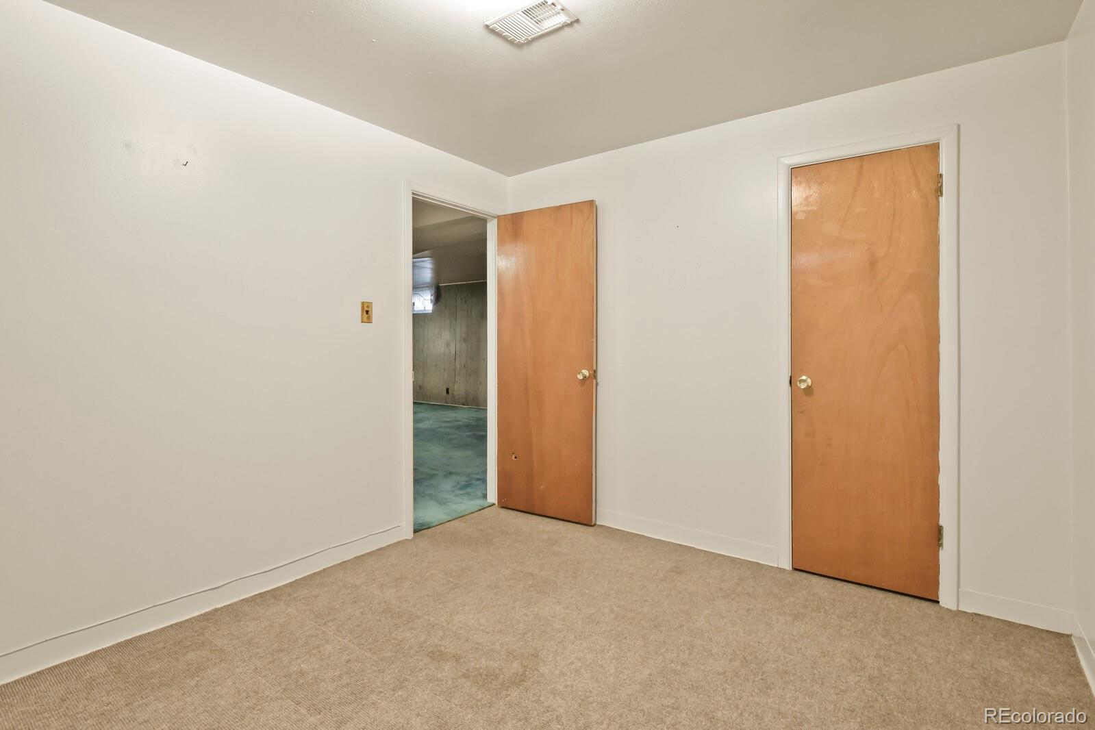 MLS Image #23 for 2281  samuel drive,denver, Colorado