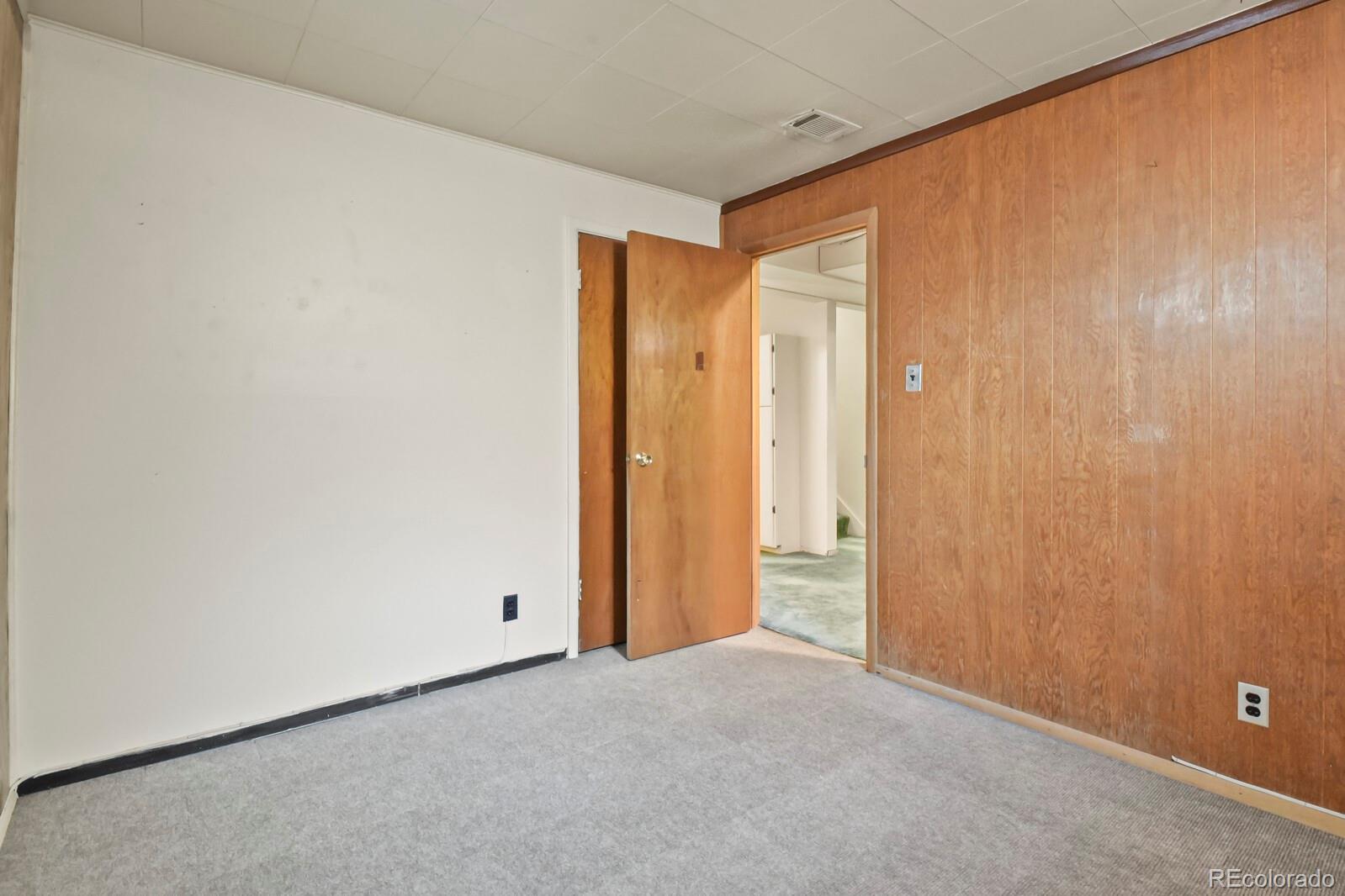 MLS Image #27 for 2281  samuel drive,denver, Colorado