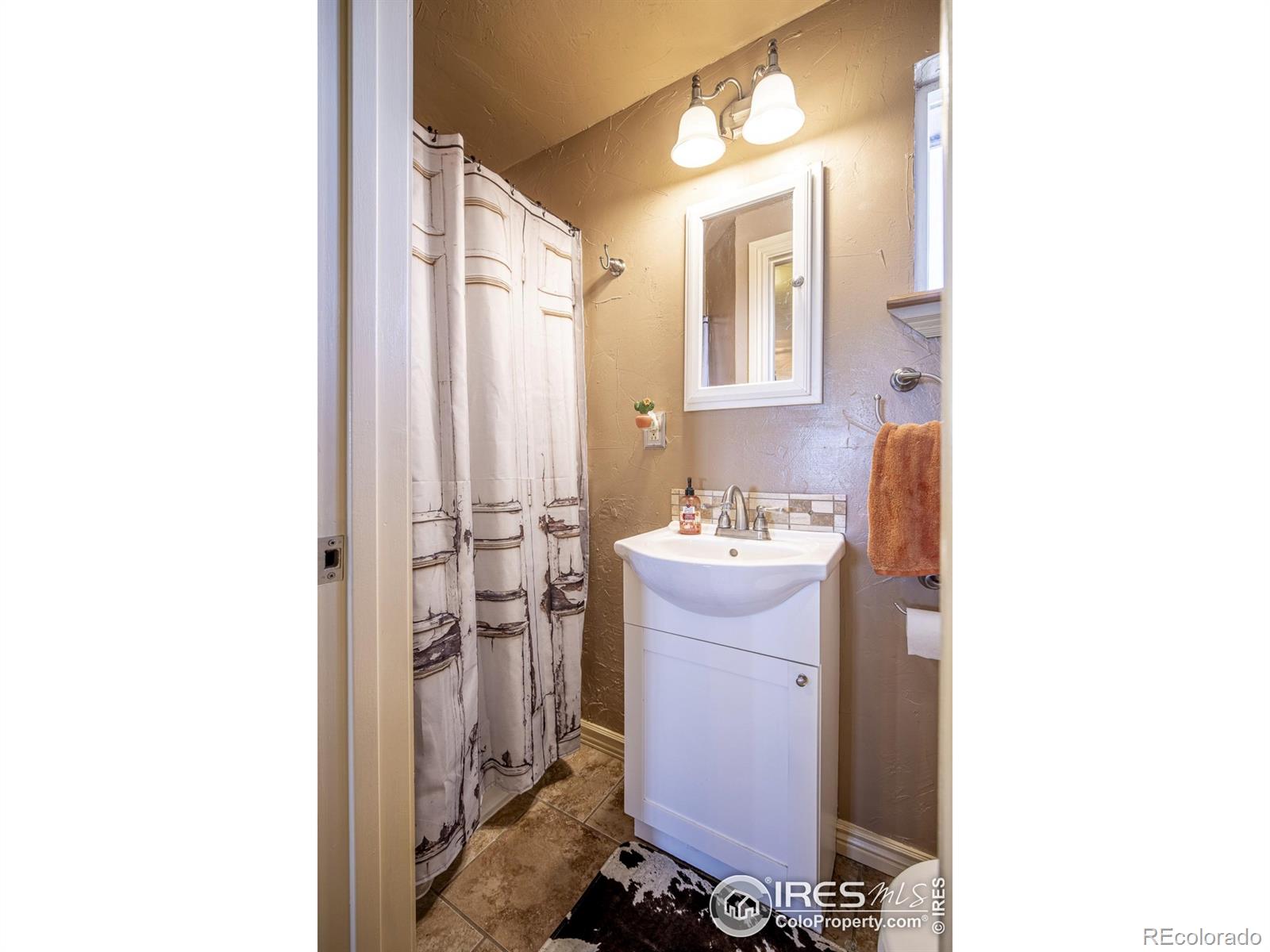 MLS Image #11 for 23035  county road 22 ,hudson, Colorado