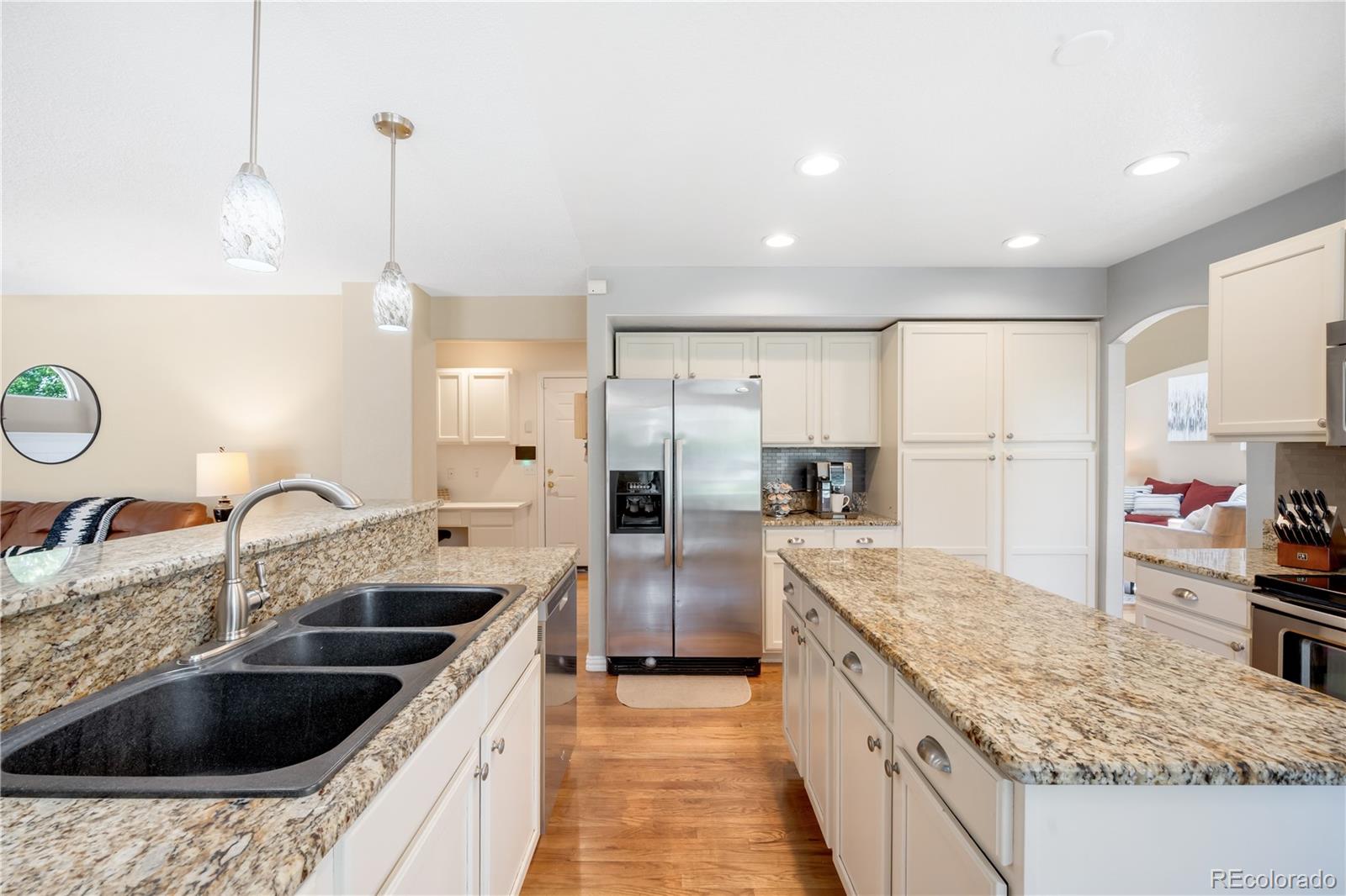 MLS Image #12 for 3367 s argonne court,aurora, Colorado