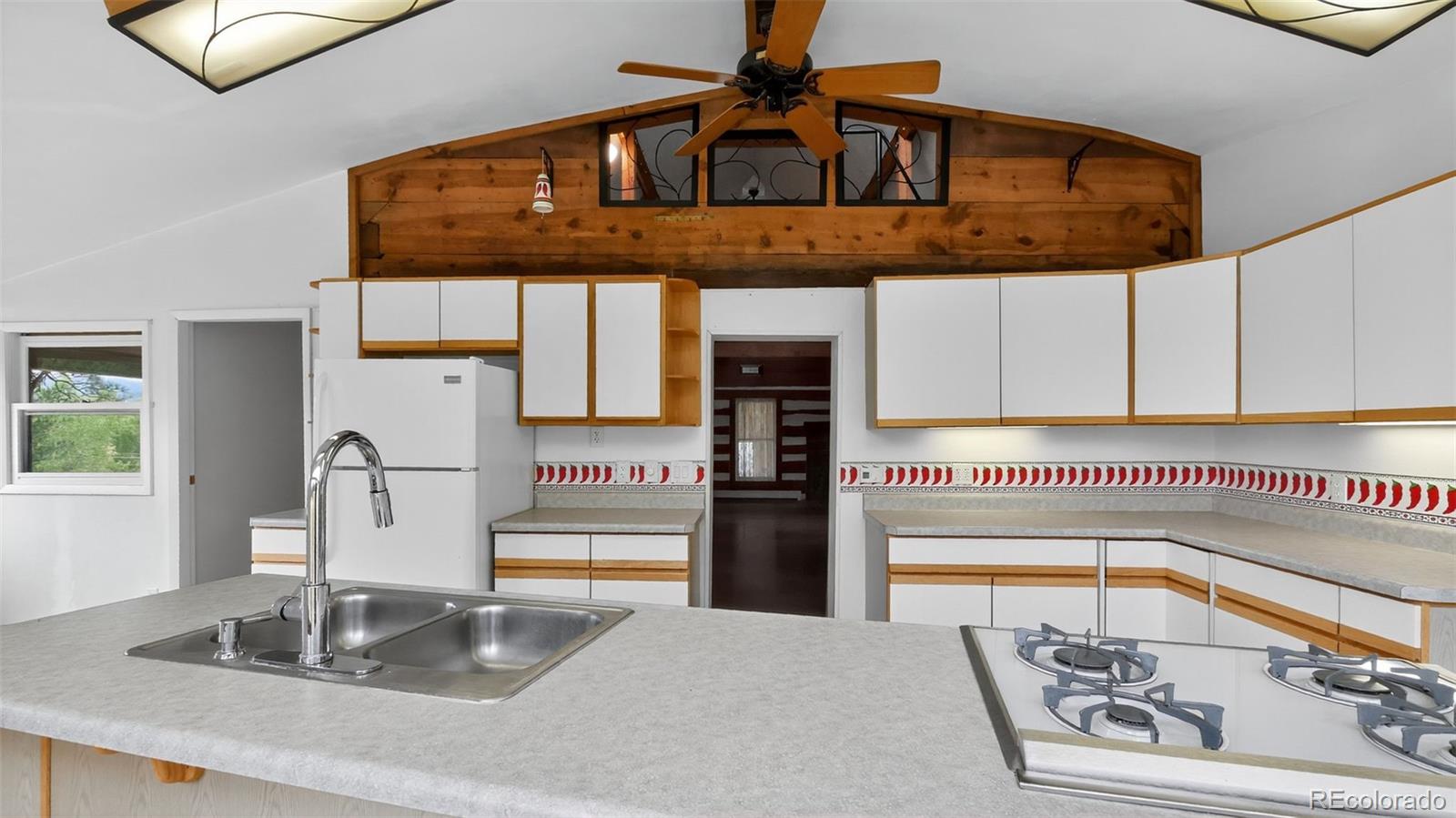 MLS Image #16 for 8689  douglas lane,beulah, Colorado
