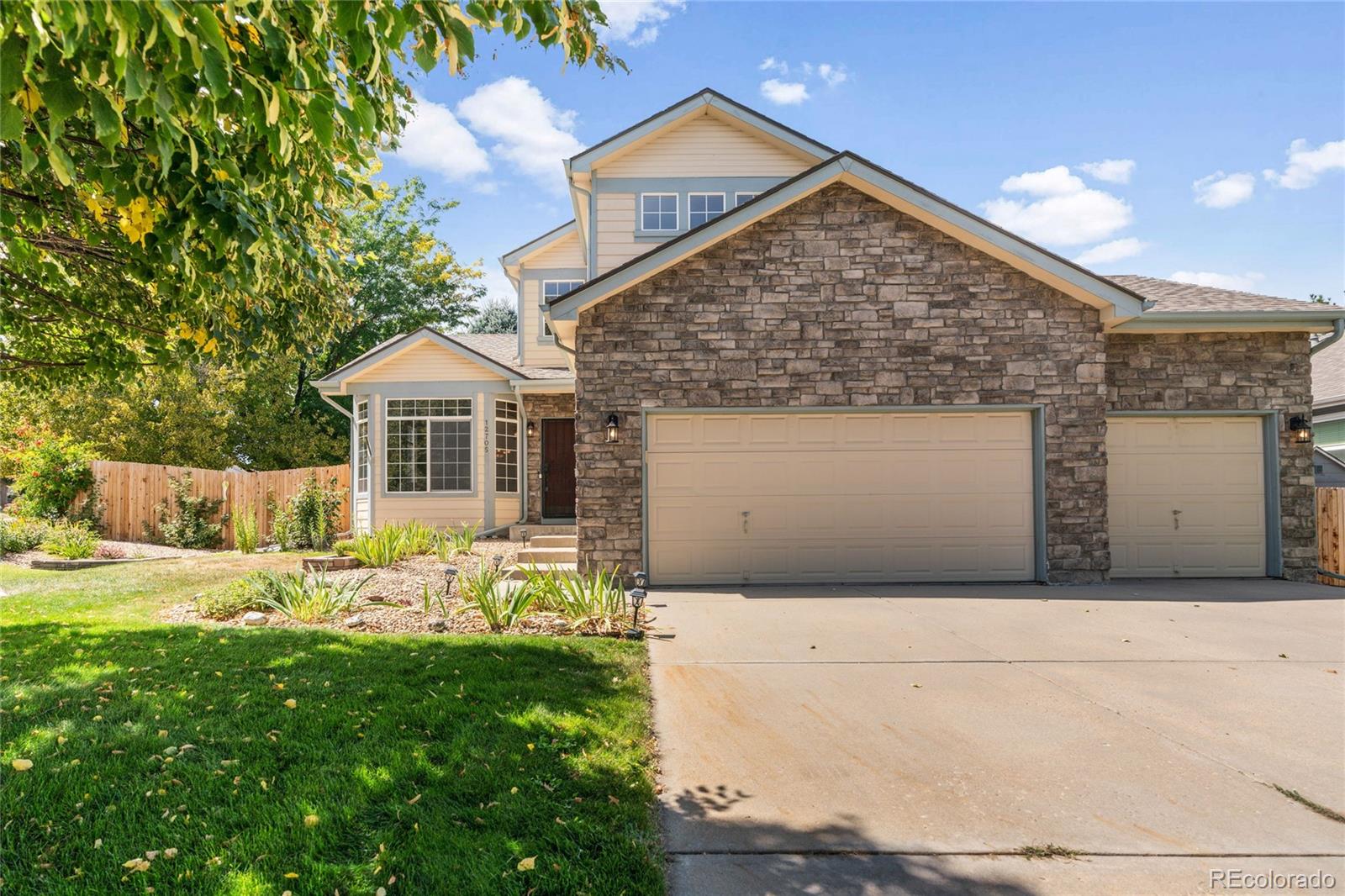MLS Image #1 for 12705  home farm drive,denver, Colorado
