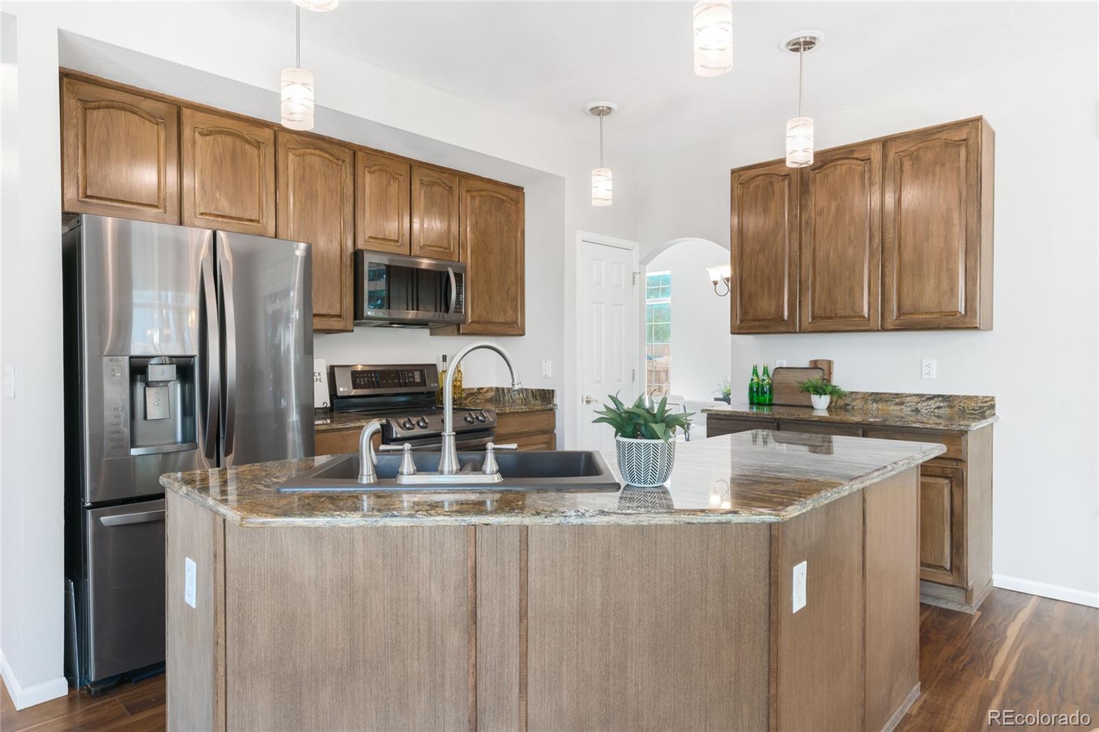 MLS Image #12 for 12705  home farm drive,denver, Colorado
