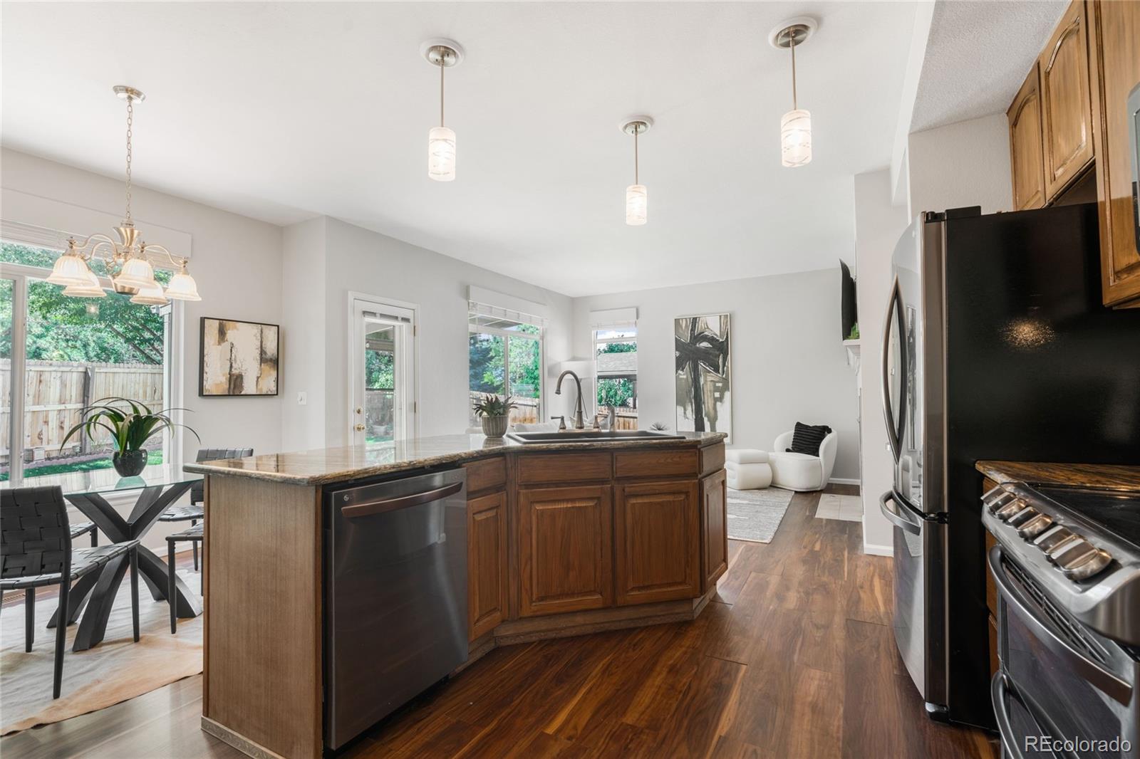 MLS Image #15 for 12705  home farm drive,denver, Colorado