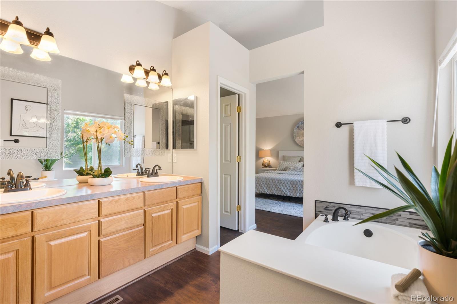 MLS Image #26 for 12705  home farm drive,denver, Colorado