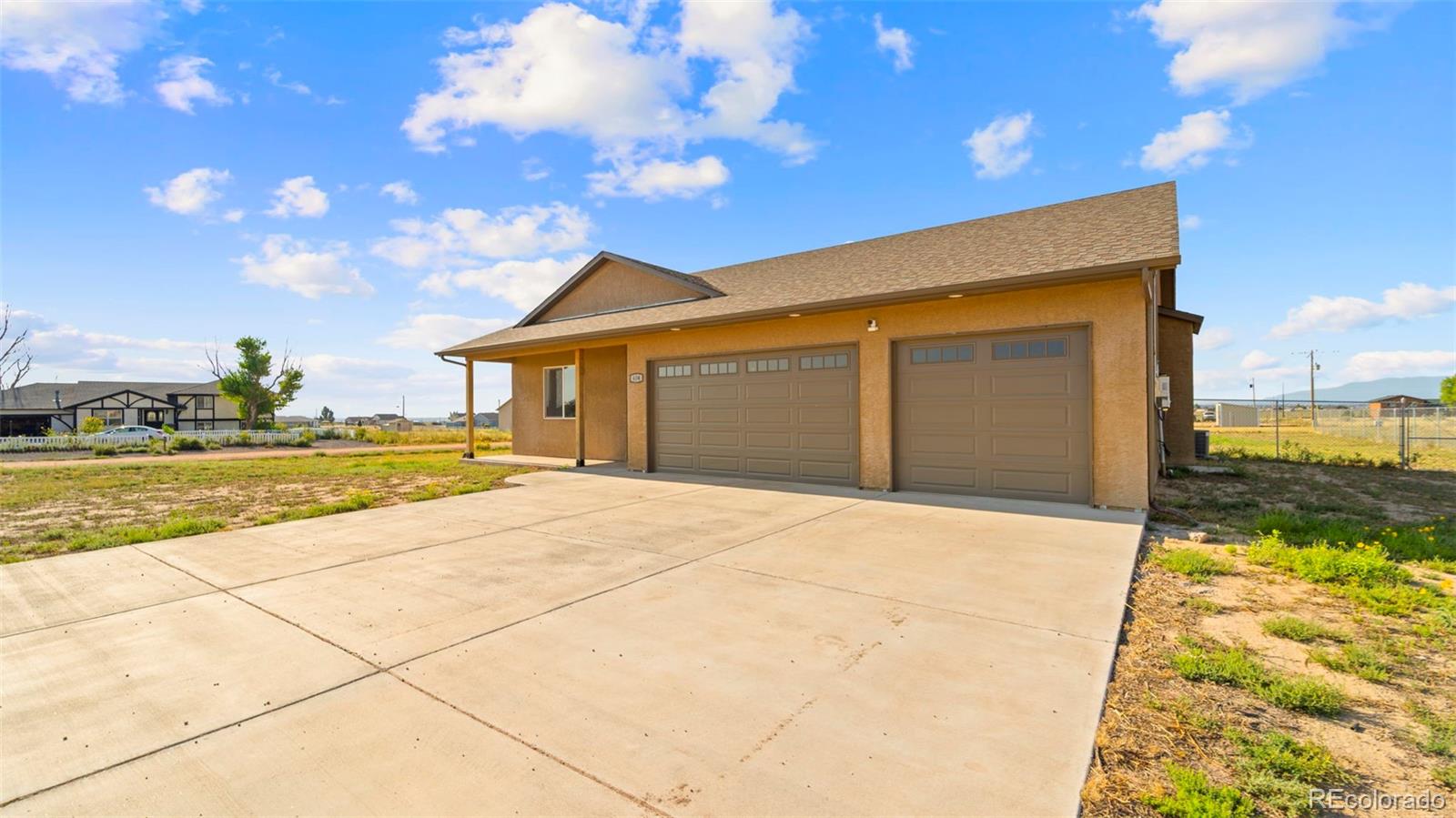 MLS Image #2 for 634 e fredonia drive,pueblo, Colorado