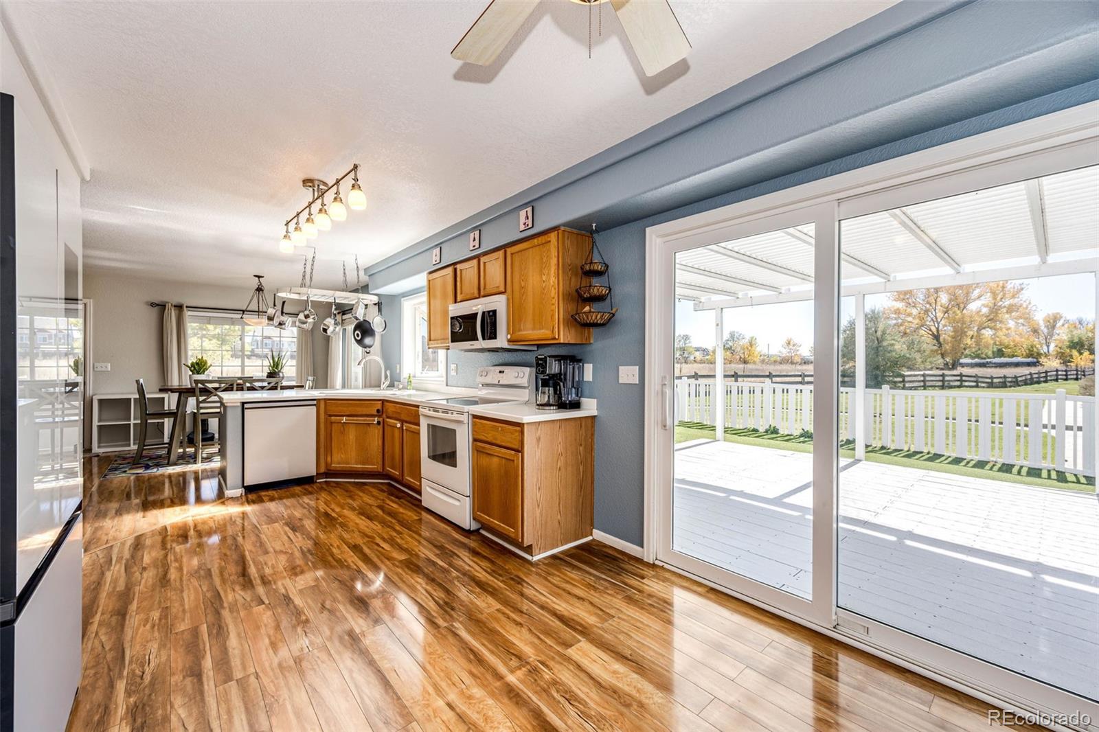 MLS Image #16 for 21558 e 45th avenue,denver, Colorado