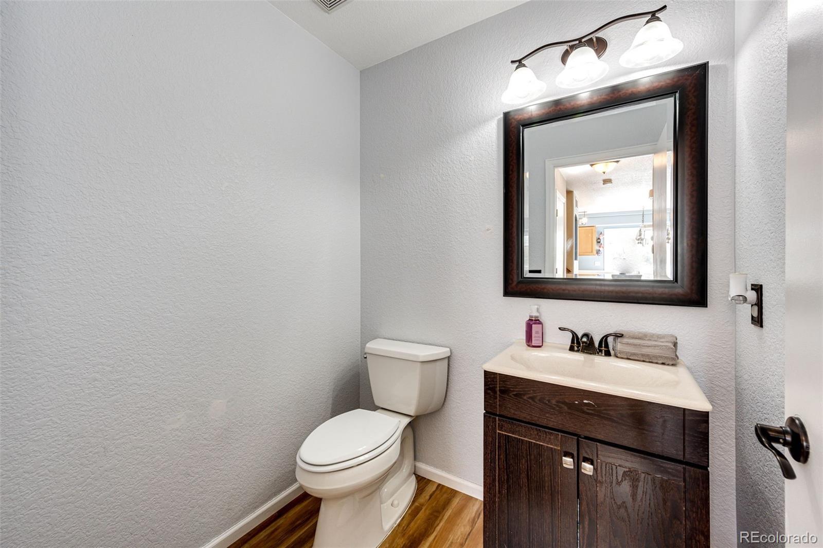 MLS Image #18 for 21558 e 45th avenue,denver, Colorado