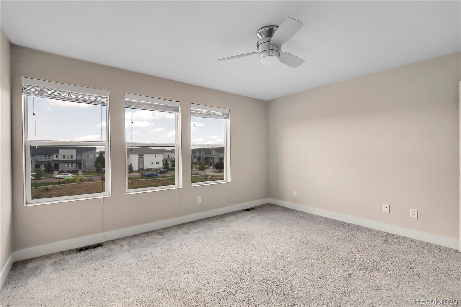 MLS Image #19 for 16060 e 47th drive ,denver, Colorado