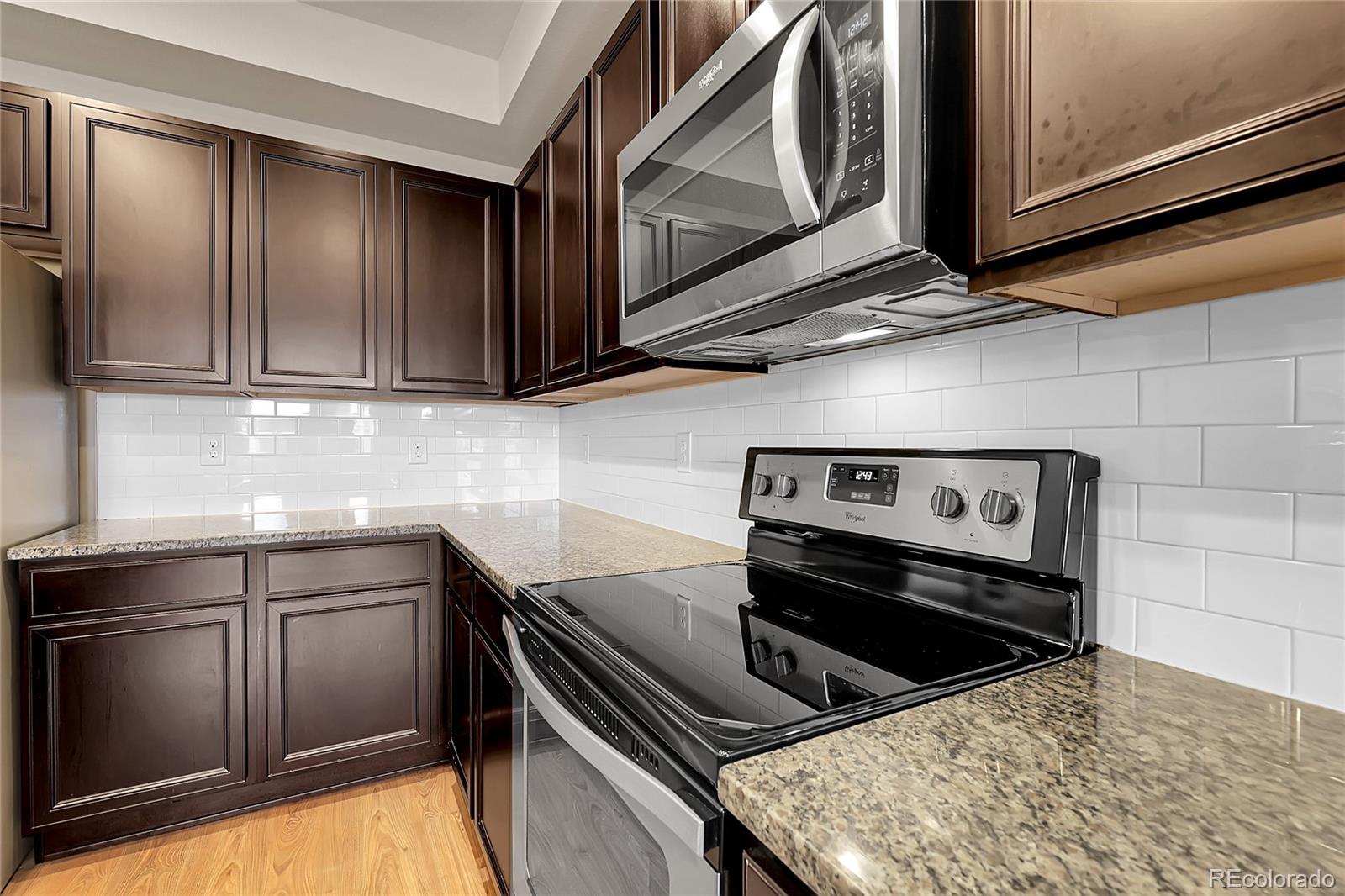 MLS Image #8 for 16060 e 47th drive ,denver, Colorado