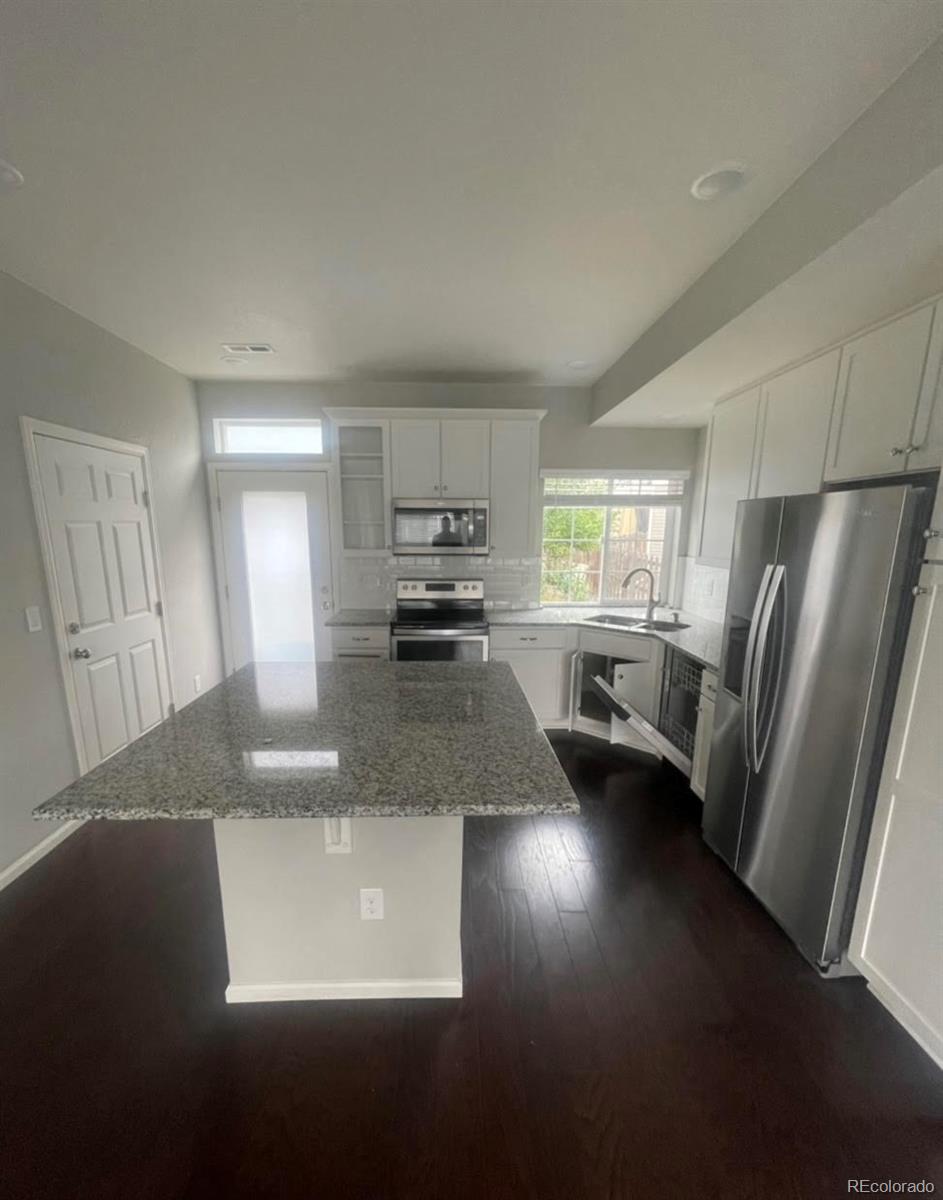 MLS Image #2 for 237 s old hammer street,aurora, Colorado