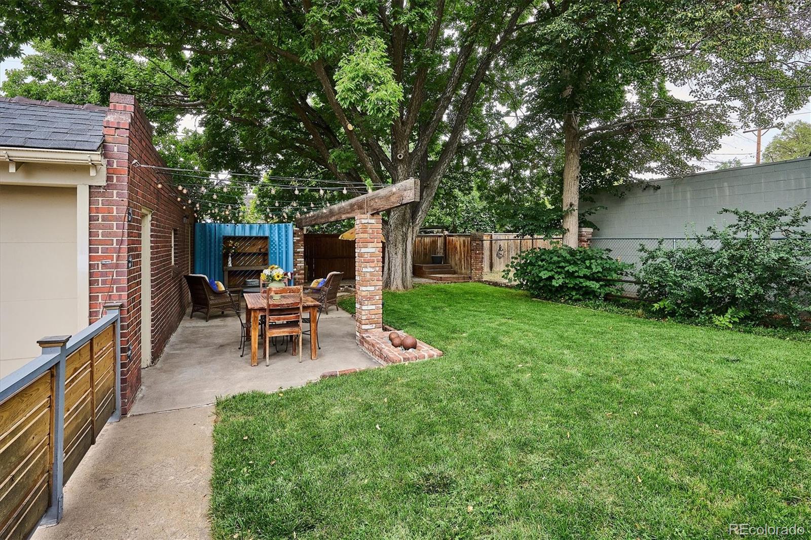 MLS Image #31 for 1545  locust street,denver, Colorado