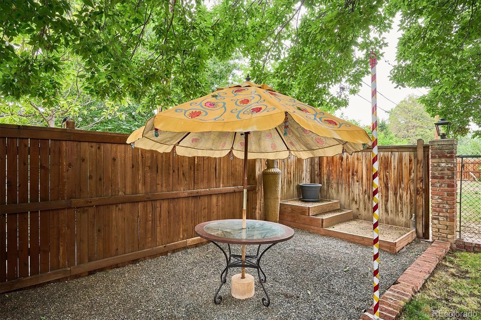 MLS Image #37 for 1545  locust street,denver, Colorado
