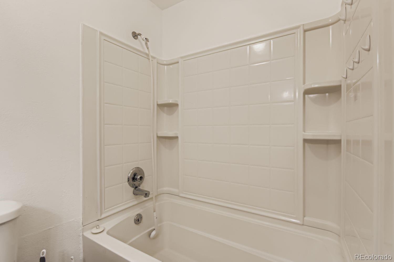 MLS Image #19 for 5161 s richfield street,centennial, Colorado