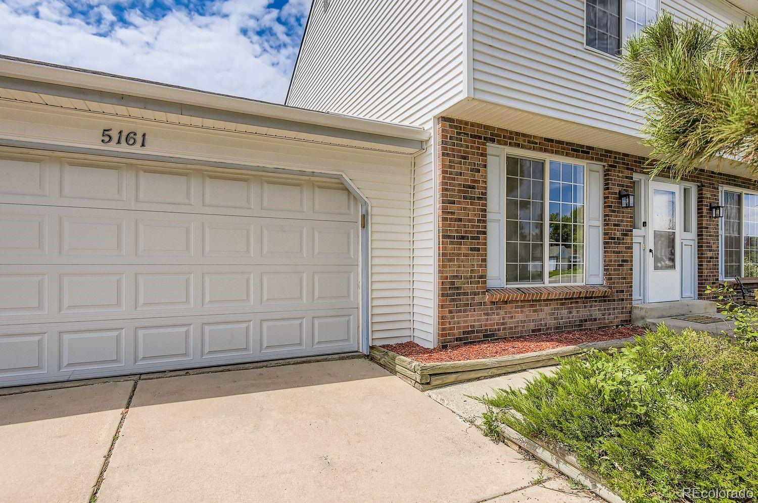 MLS Image #2 for 5161 s richfield street,centennial, Colorado