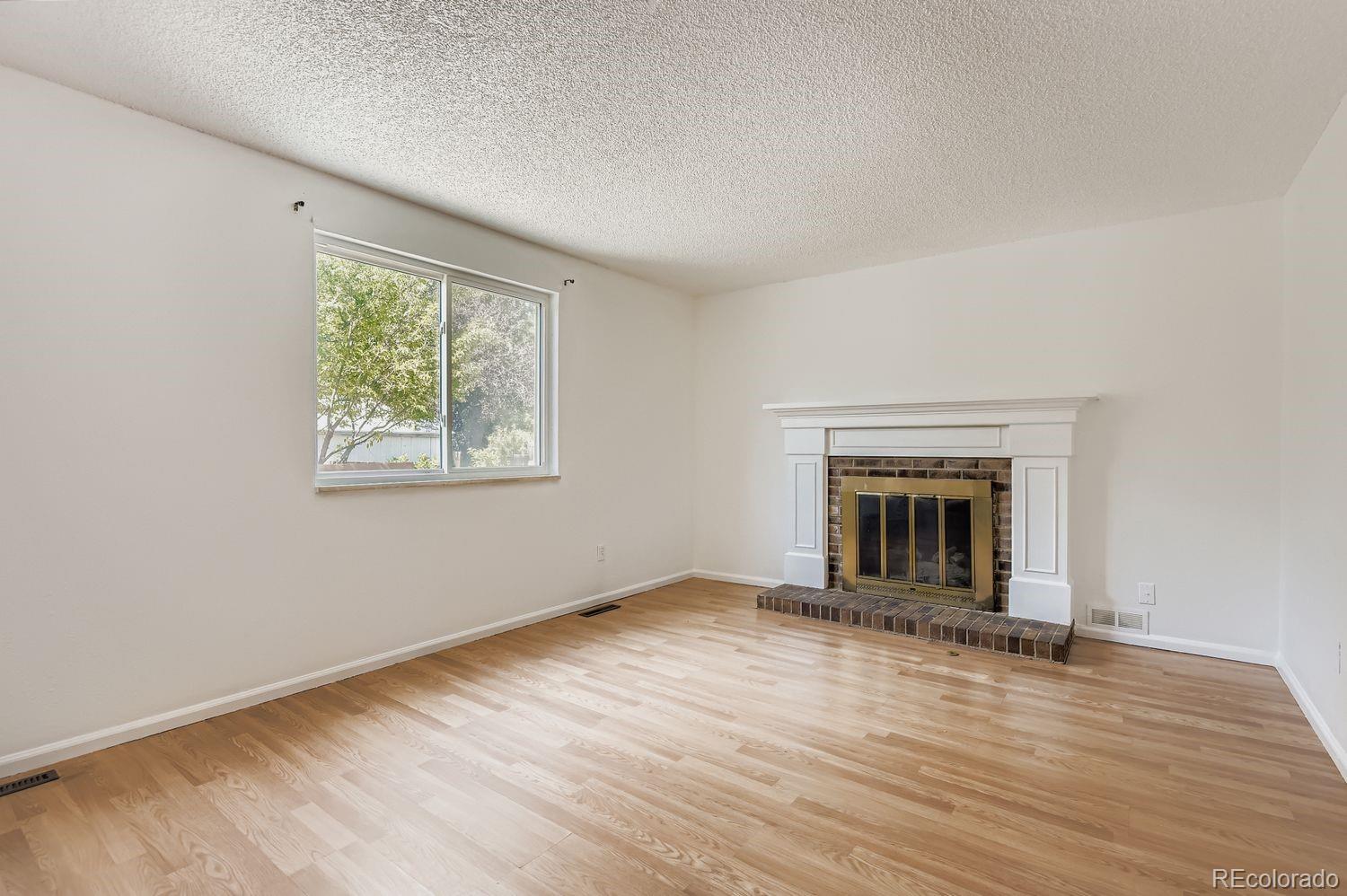 MLS Image #3 for 5161 s richfield street,centennial, Colorado