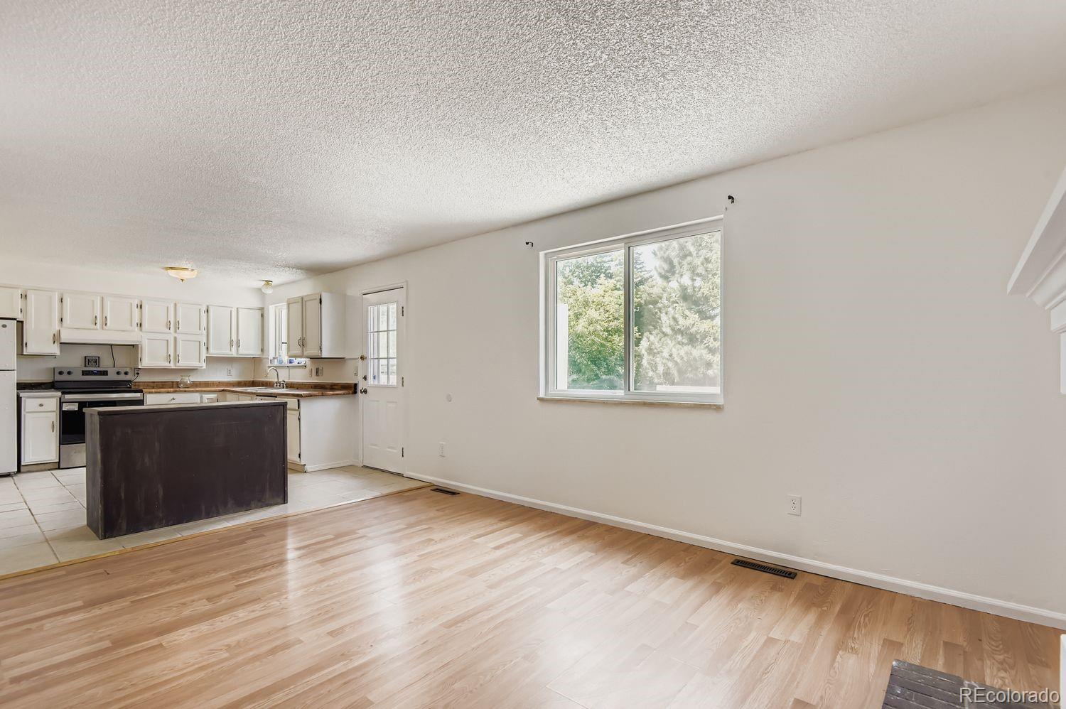 MLS Image #4 for 5161 s richfield street,centennial, Colorado