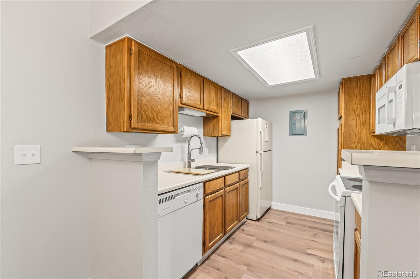 MLS Image #4 for 8600 e alameda avenue 107,denver, Colorado