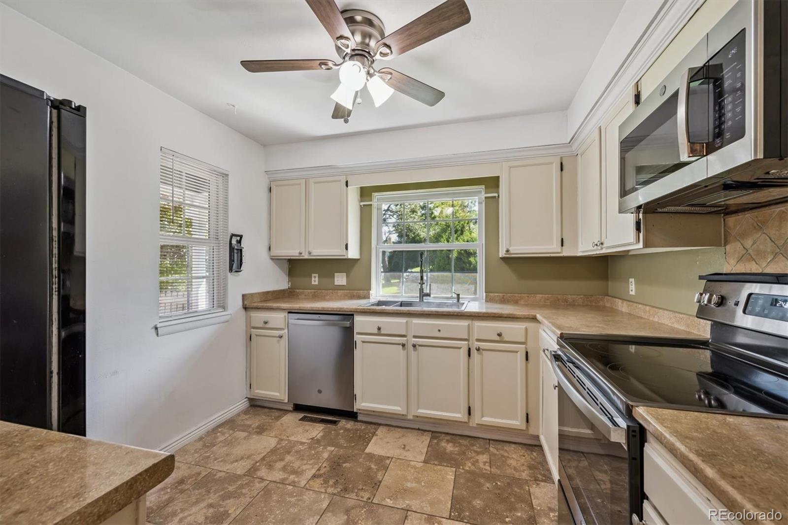 MLS Image #11 for 979 s granby way ,aurora, Colorado