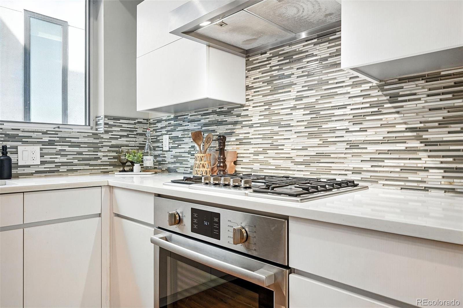 MLS Image #13 for 1505 w 36th avenue ,denver, Colorado