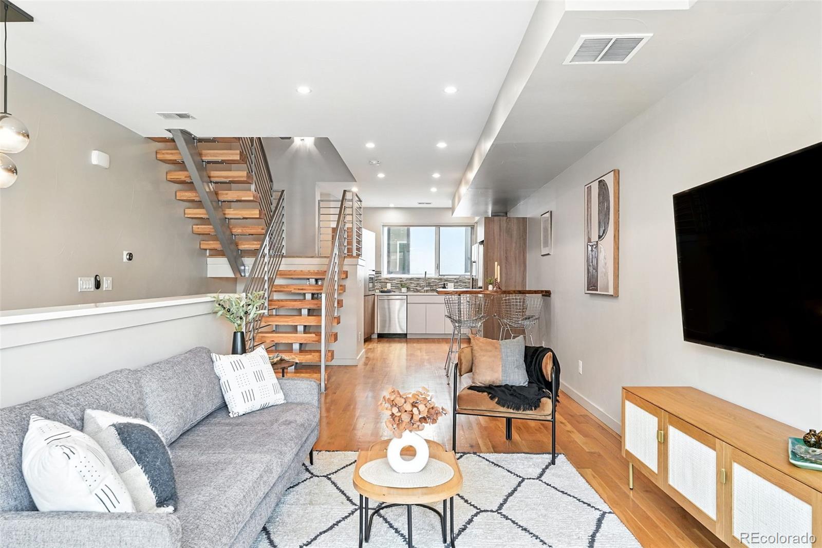 MLS Image #9 for 1505 w 36th avenue ,denver, Colorado